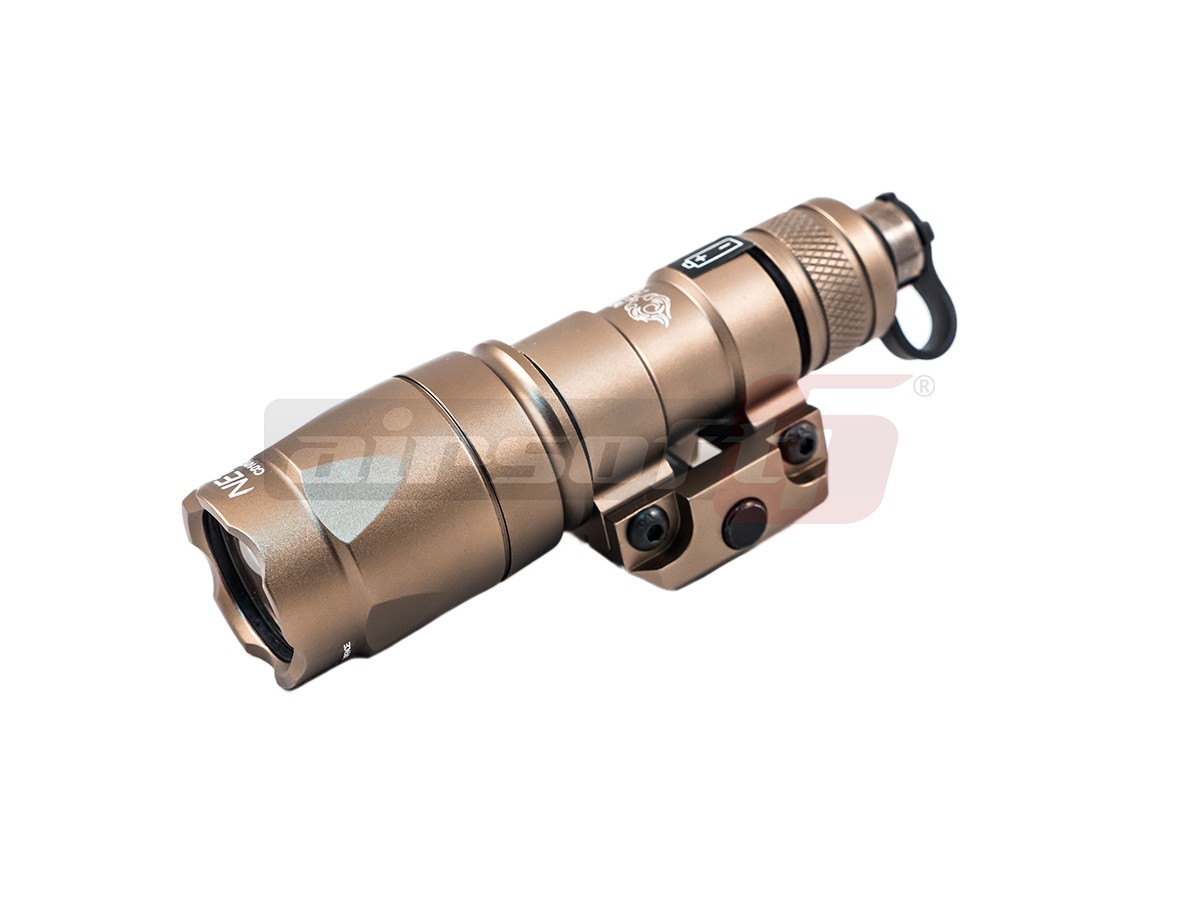 Night Evolution lanterna tactica M300A Dark Earth 3