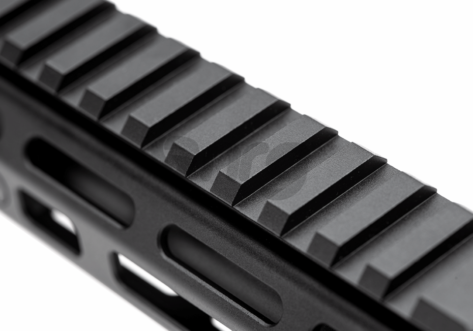 Action Army AAP01 SMG handguard 6