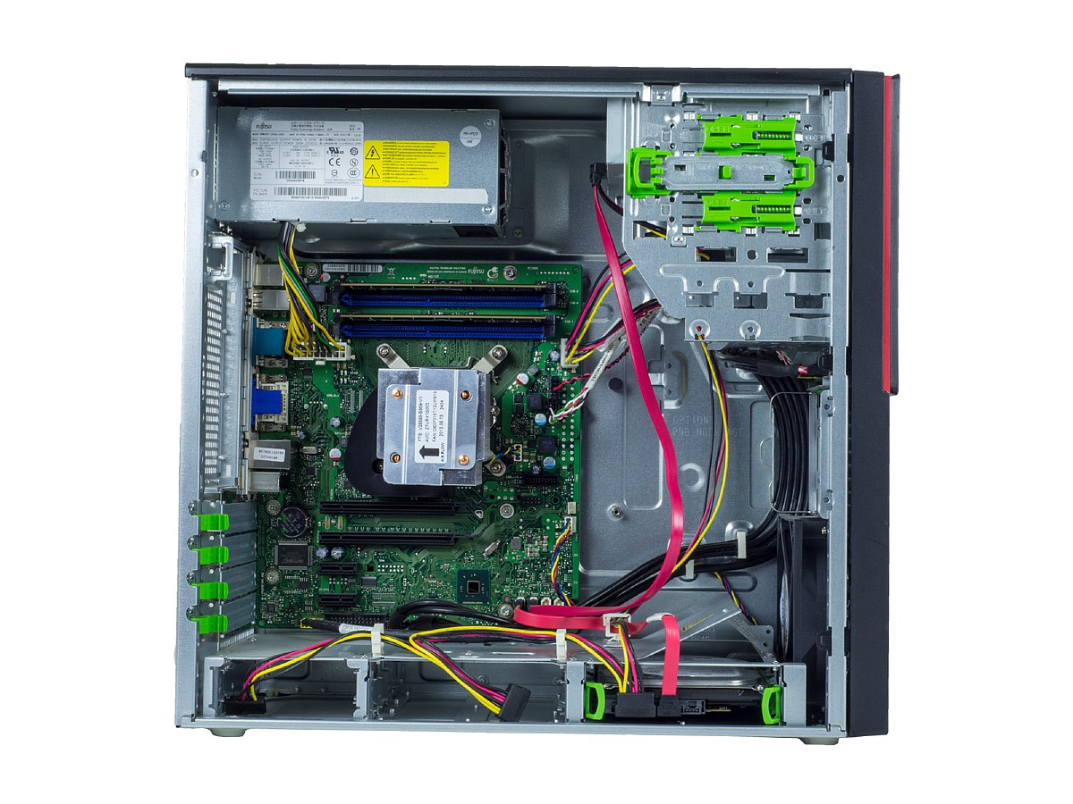 Fujitsu Esprimo P956, Core i3-6100 3.70GHz, 8GB DDR4, 256GB SSD, DVD, Tower, calculator refurbished 2