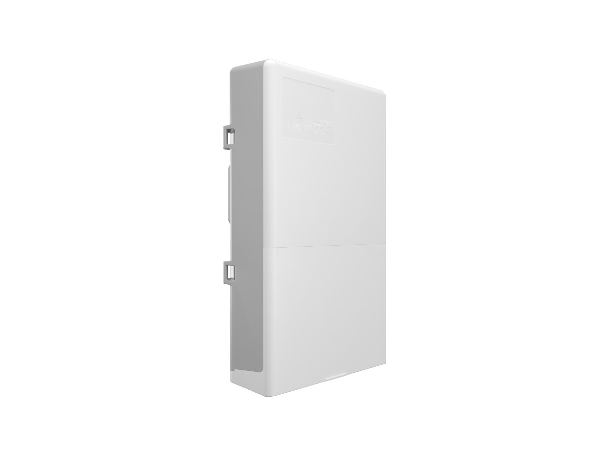 Smart Switch outdoor 16 x 10/100Mbps (15 PoE inversate), 2 x SFP 3